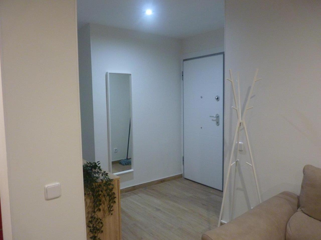 Centro Historico Parking Apartment Alcala de Henares