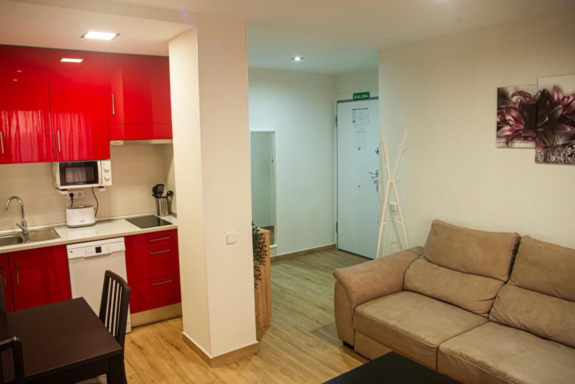 Centro Historico Parking Apartment Alcala de Henares